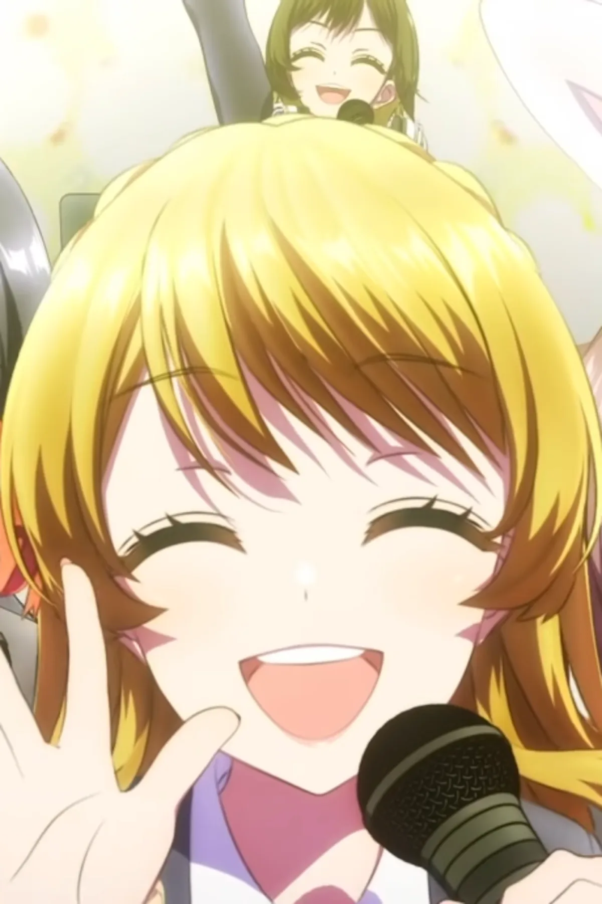 Happy Music♪ Animated Music Video Now Streaming