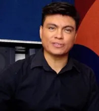 Vidal, Arturo Sian